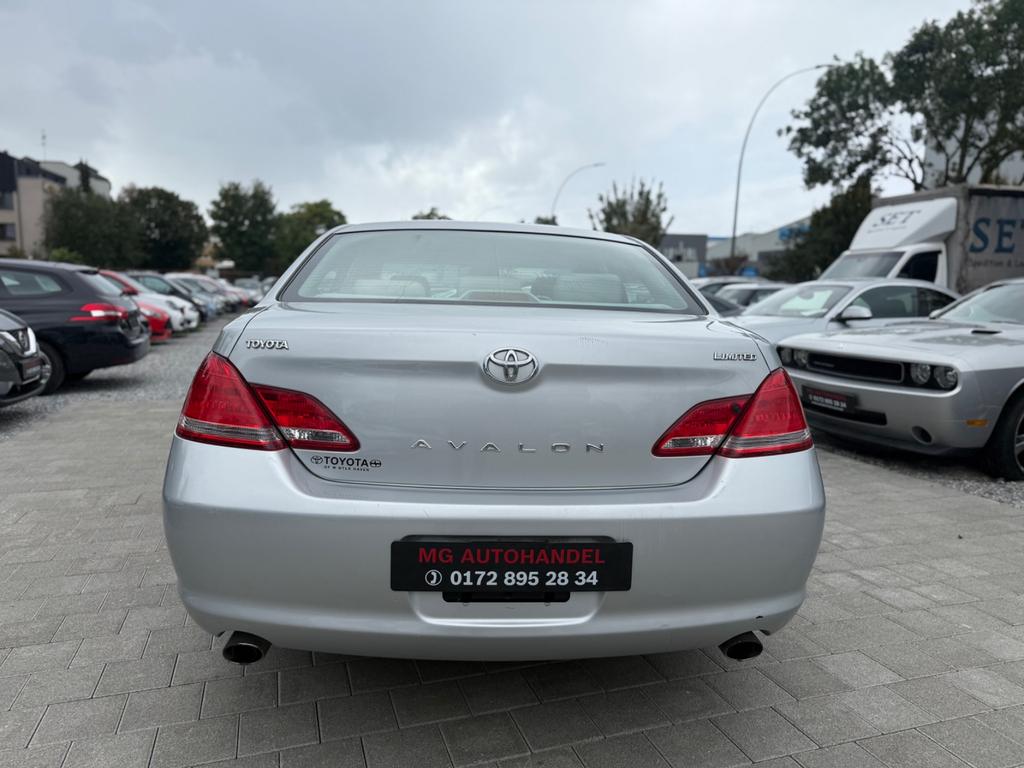 Toyota Avalon