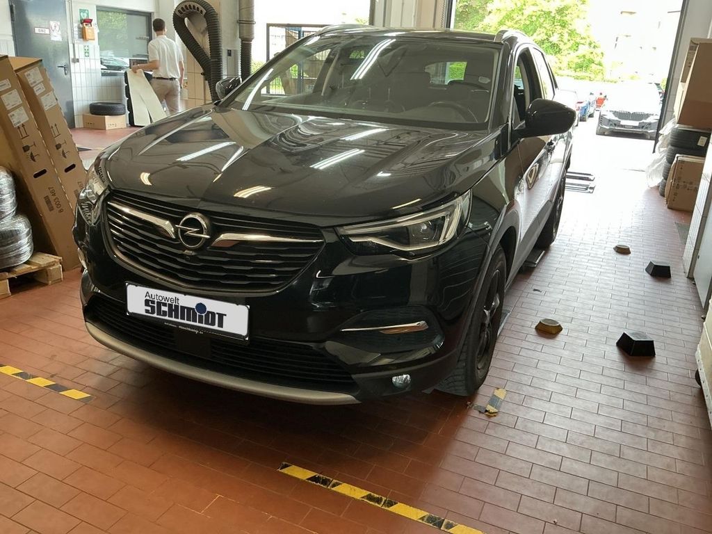 Image of Opel Grandland (X)