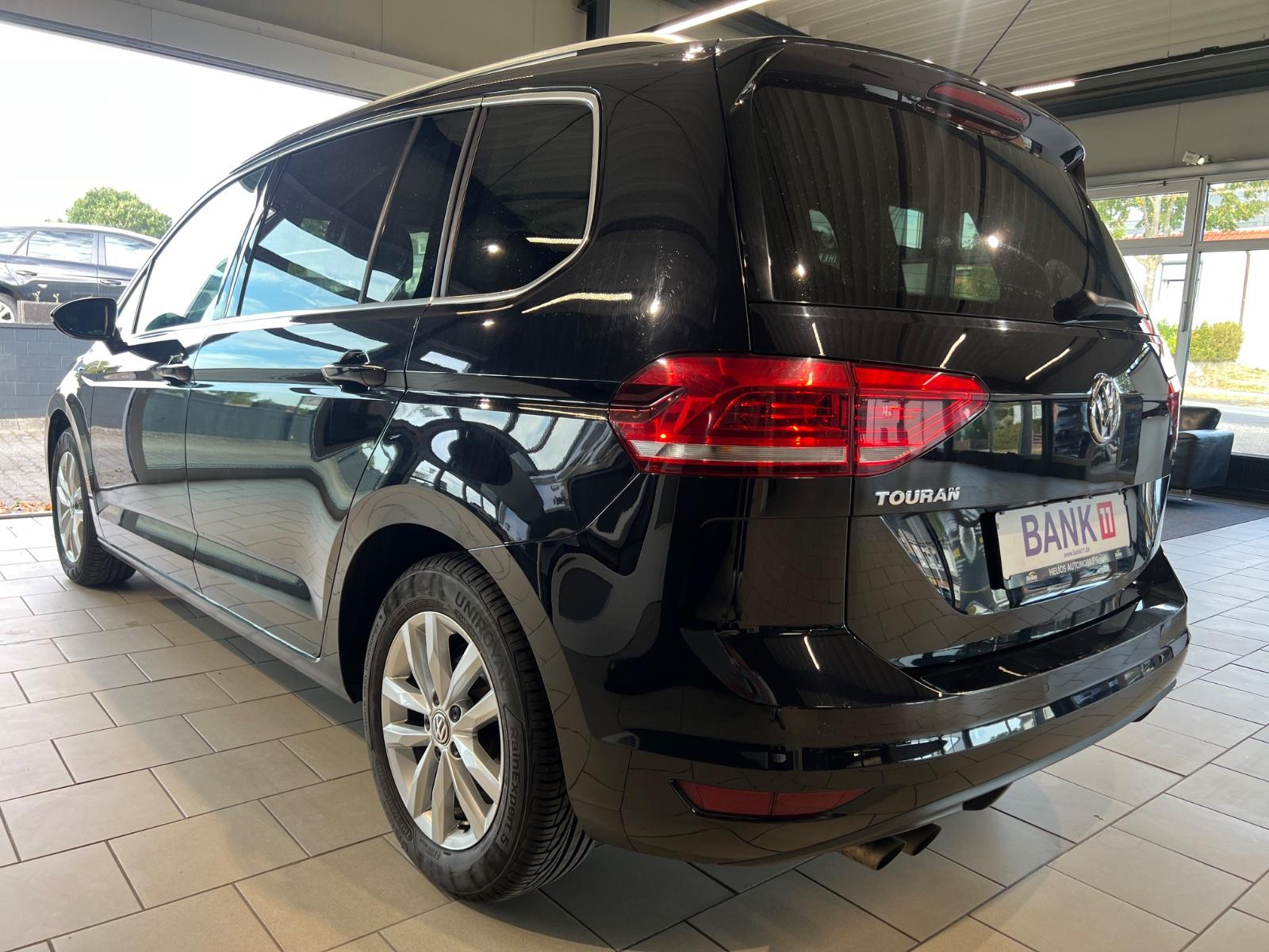 Volkswagen Touran Highline*ALCANTARA*PANO*AHK