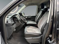 Fahrzeugabbildung Volkswagen T6.1 Multivan Generation Six - Standhzg*Navi*ACC