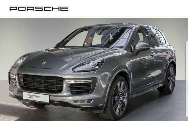 Porsche CAYENNE TURBO SPORT-DESIGN PANO BURMESTER 21"