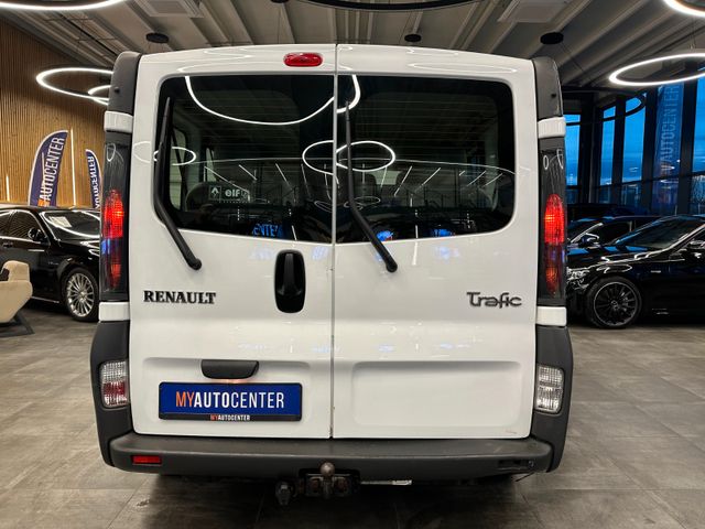 Renault Trafic Combi L1H1 2,7t  verglast*9- Sitzer*AHK*