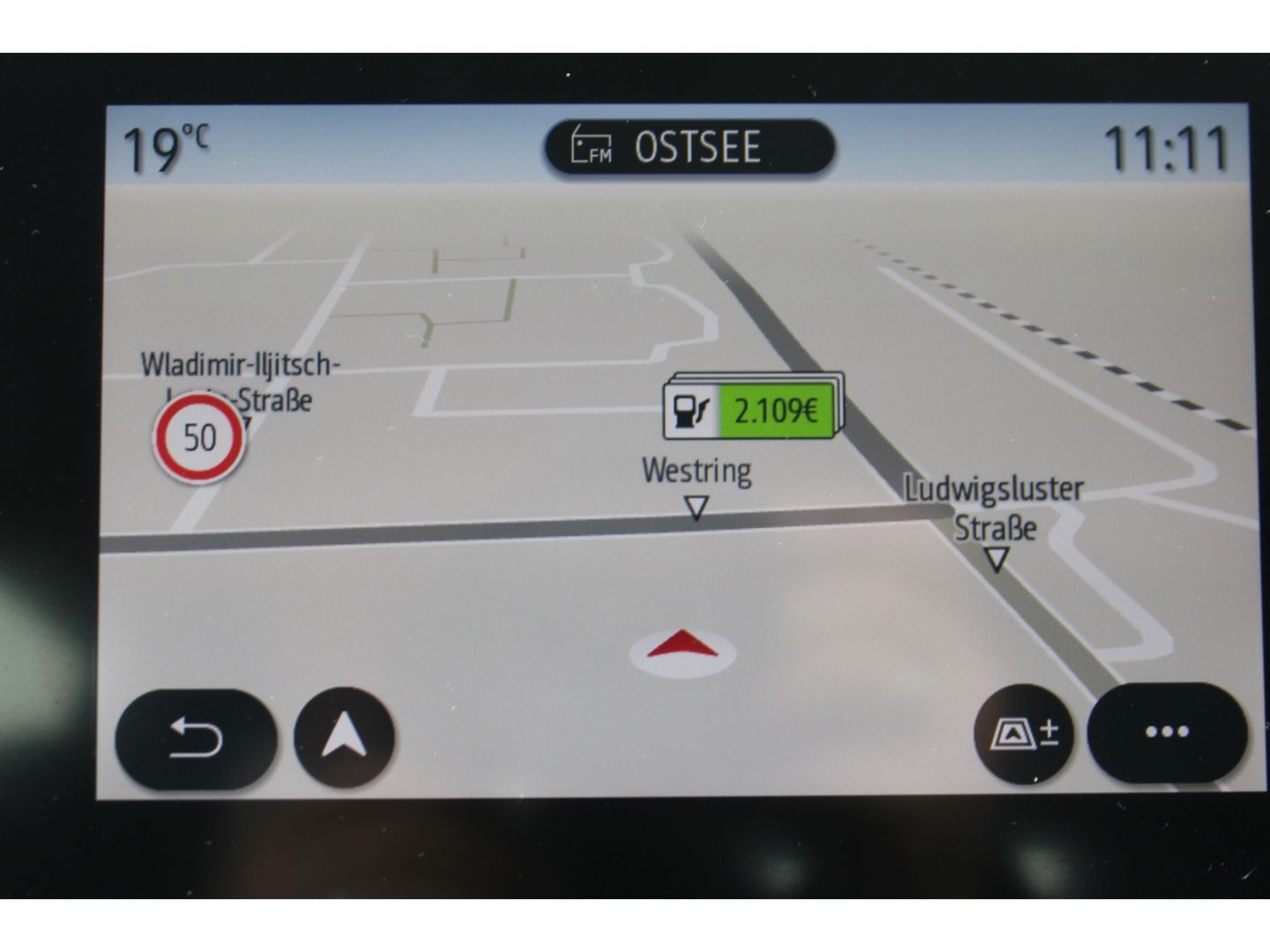 Fahrzeugabbildung Renault Captur II Intens LED GRA PDC RFK Navi StHzg WiPa