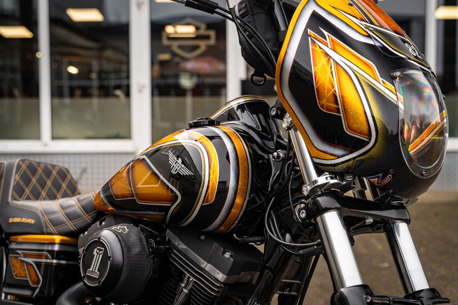 Fahrzeugabbildung Harley-Davidson Dyna Street Bob Ltd. Heinz Bikes Clubstyle 1of1