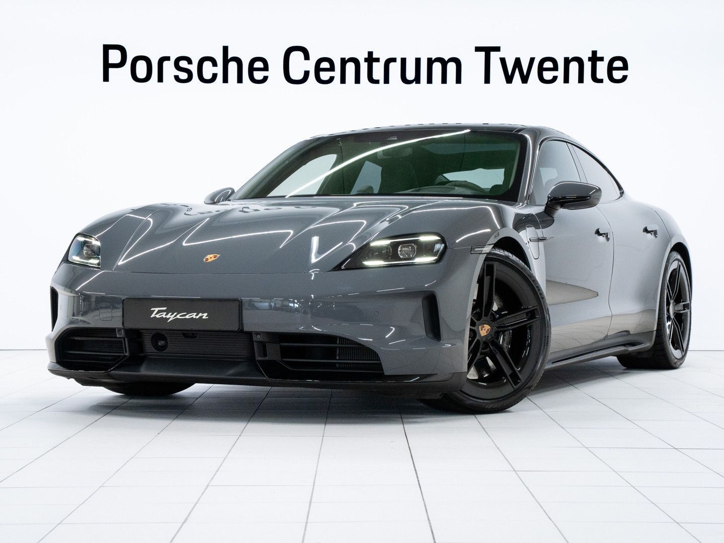 PORSCHE Taycan GTS