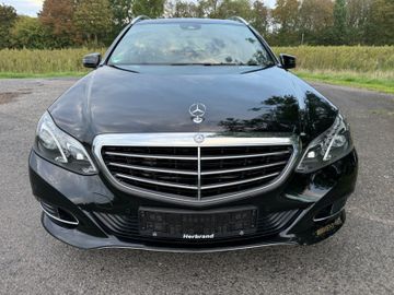 Mercedes E 350 - 1