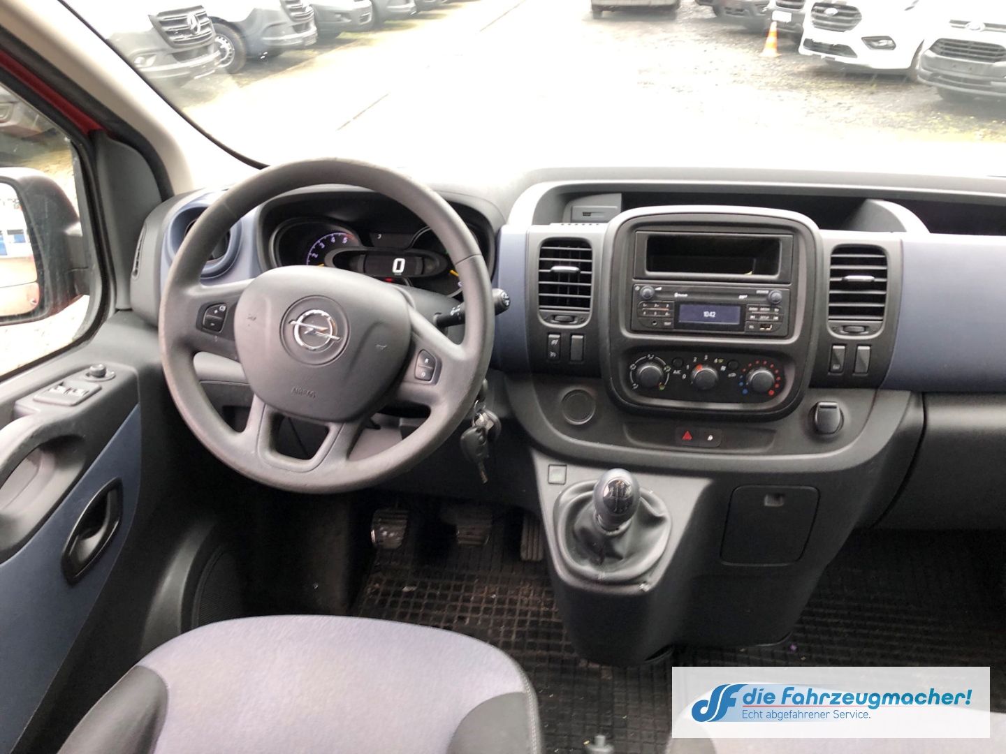 Fahrzeugabbildung Opel Vivaro B Kombi EXPORT L1H1 1.6 CDTI *G8062 KLIMA