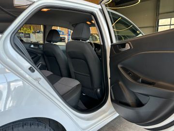 MYAUTOCENTER – Gebraucht- und Jahreswagen mit Werkstattservice in Pfaffenhofen Hyundai i20 *TÜV:828*KLIMA*TEMPO*CARPLAY*PDC*CAM*