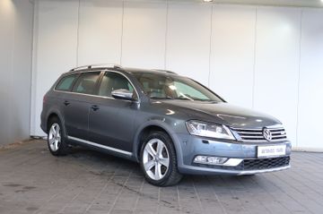 Volkswagen Passat Alltrack 2.0 TDI DSG 4M STDHZG+PANO+AHK
