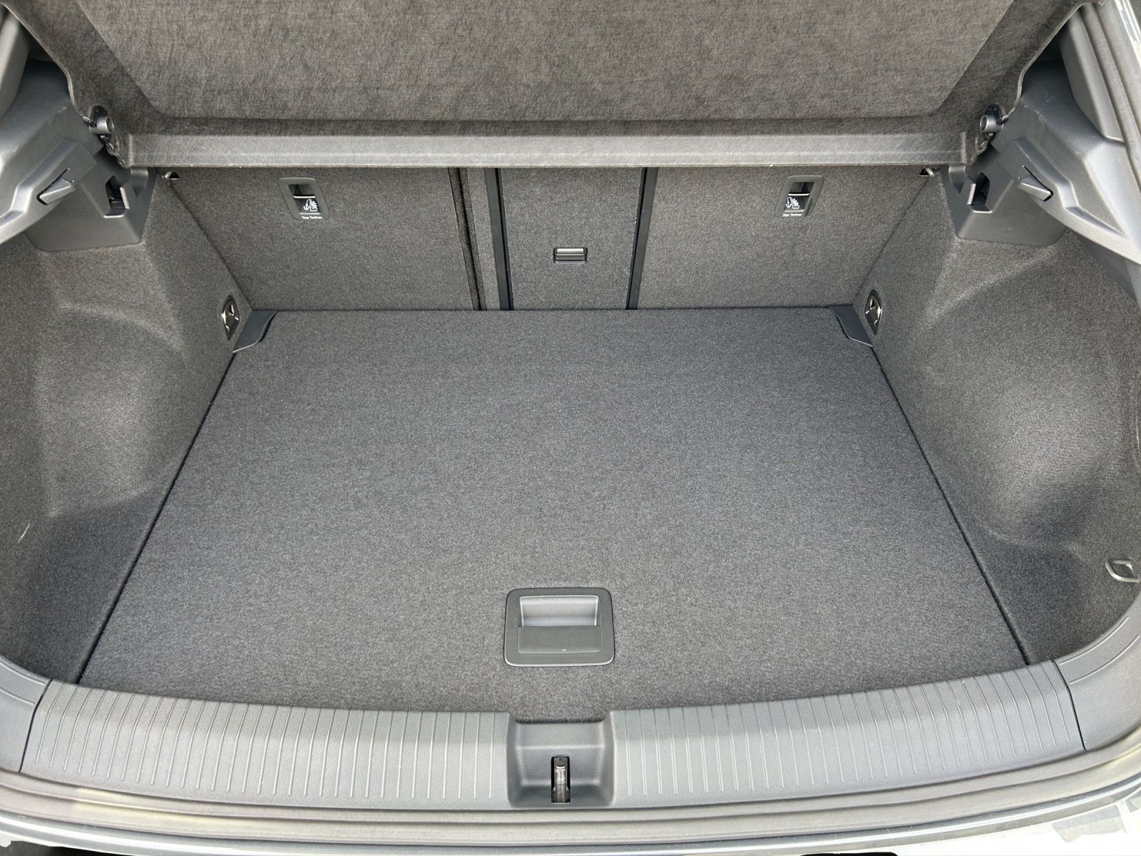 Volkswagen T-Roc - Bild 11