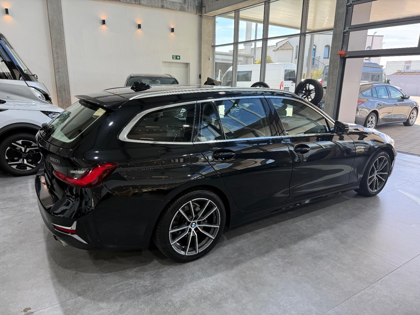 BMW 3 Series iT Luxury Line*LED*Ambiente*DTC*PDC*Leder*, миниатюра 6