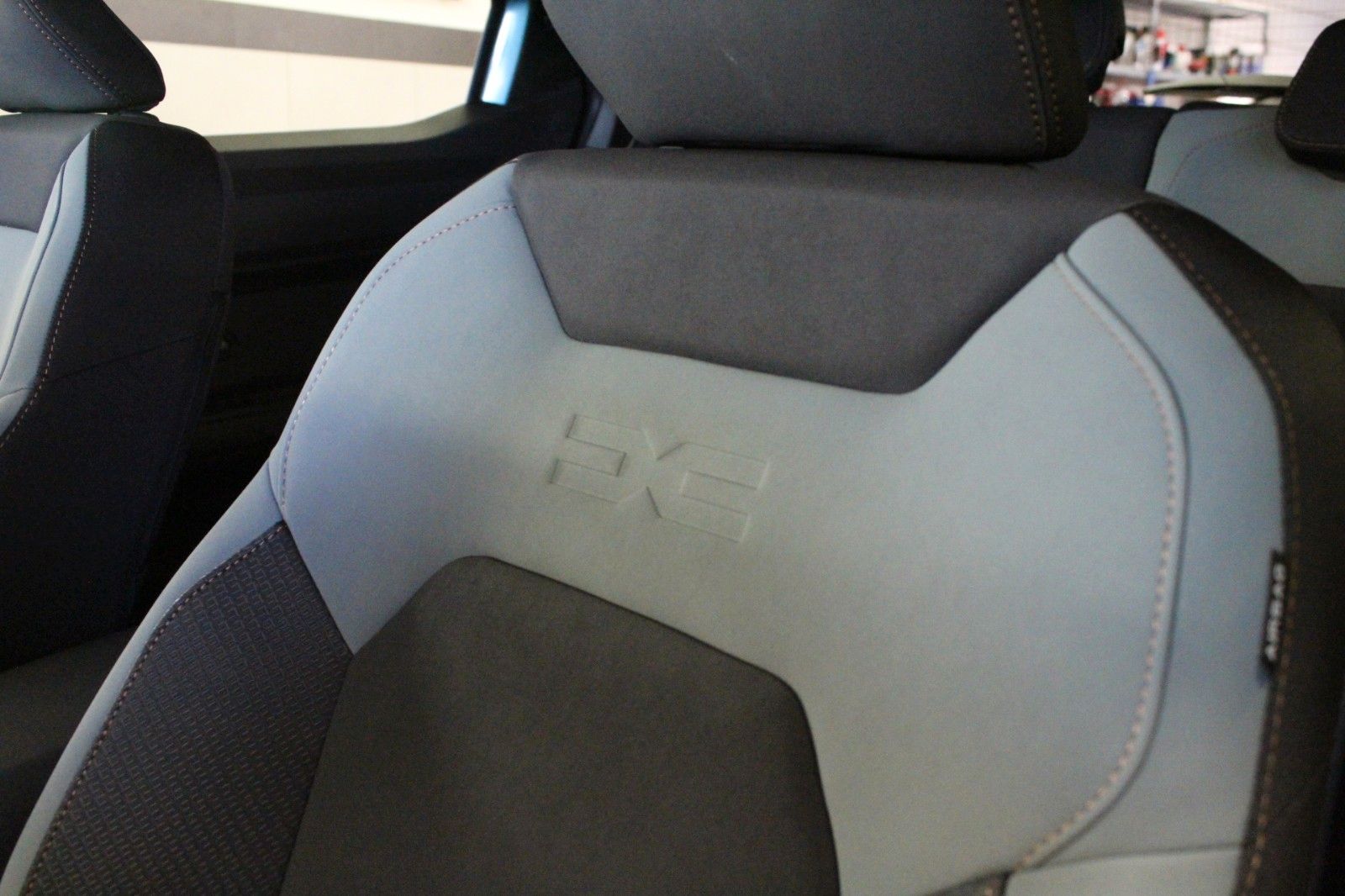 Fahrzeugabbildung Dacia Duster Eco G 120   LPG Extreme  *Automatik *