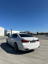 BMW 730d xDrive -Bowers & Wilkins Laser Softclose  - BMW 730: 730d