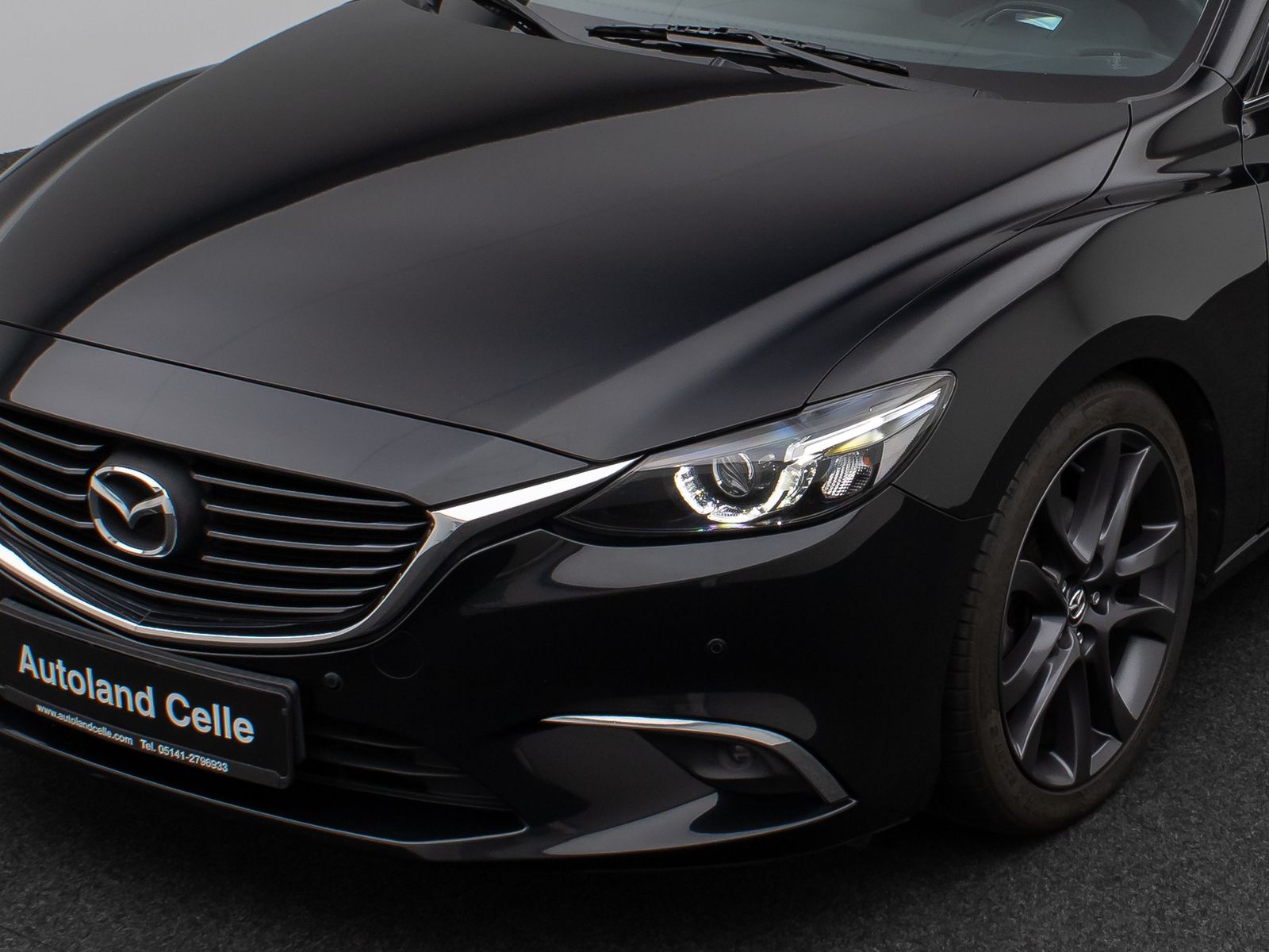 Fahrzeugabbildung Mazda 6 Kombi Sports-Line HUD BOSE Kamera AHK 8fach