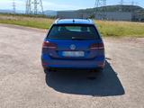 Volkswagen Golf 2.0 TSI DSG 4MOTION R Variant R - Volkswagen Golf: Blau, Variant Motion