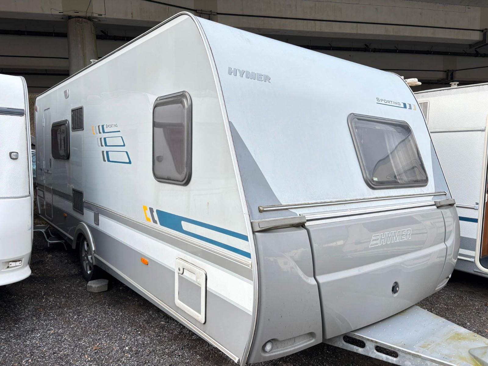 HYMER / ERIBA / HYMERCAR Sporting 560 ((Etagenbetten-Festbett))
