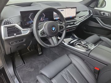 BMW X7 - 8