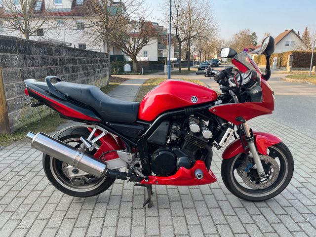 Yamaha FZS 600 Fazer 35 kw 1 Jahr Gewährleistung