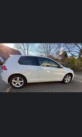 Volkswagen Golf 1.2 TSI 63kW BMT Comfortline Comfortline - Volkswagen Golf mit Benzin-Antrieb: 1.6