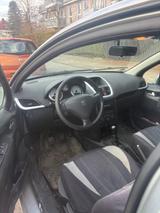 Peugeot 207 Forever 95 VTi Forever - Peugeot 207: 95