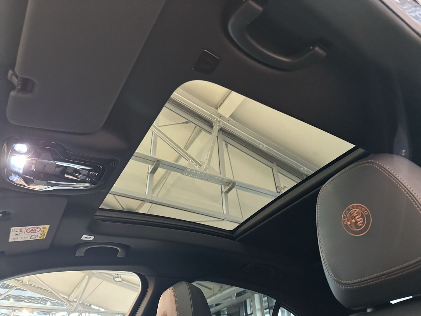 Alfa Romeo Stelvio - Bild 19