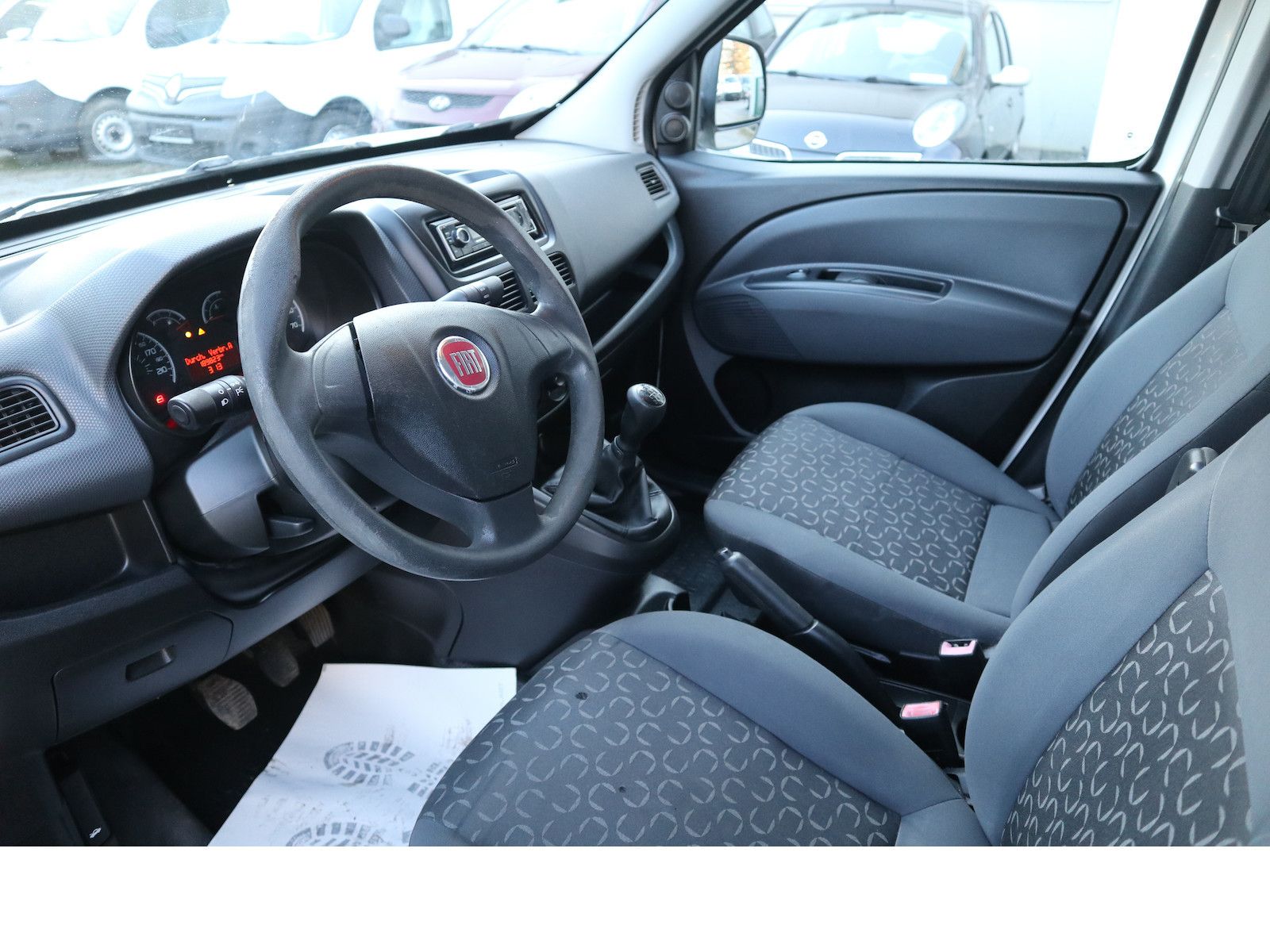 Fahrzeugabbildung Fiat Doblo SX Kasten Kühlwagen