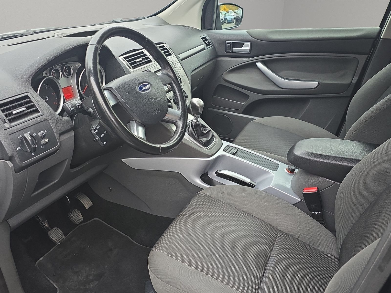 Fahrzeugabbildung Ford Kuga Champions Edition Aus 1.Hand + Voll Service