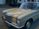 Mercedes-Benz Mercedes 200/8 - Mercedes-Benz 200: 8