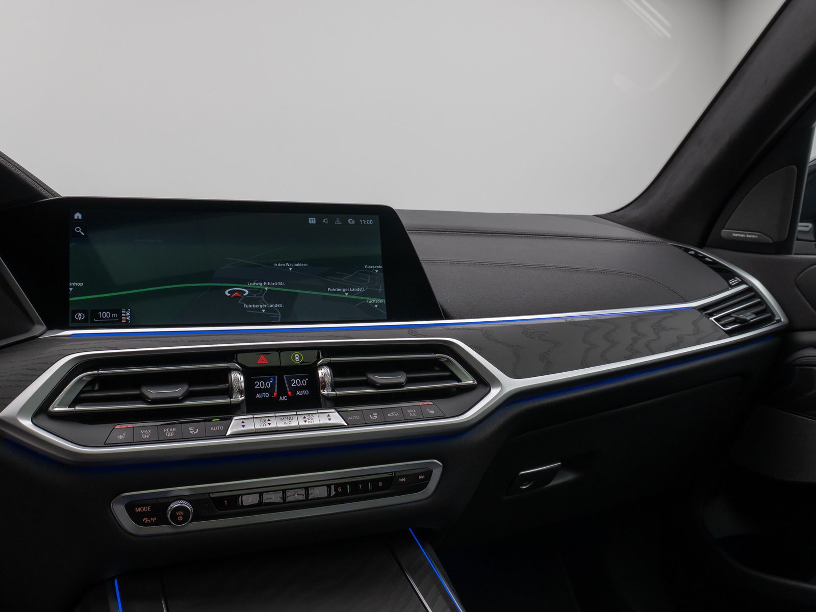 Fahrzeugabbildung BMW X7 xD40d M Sport Panorama 360°HUD DAB H/K SoftCL