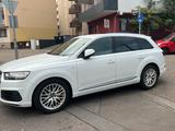 Audi Q7  von Privat SLINE - Audi Q7: Sline