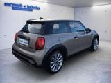MINI Mini Cooper Aut. MINI Yours Trim - MINI mit Benzin-Antrieb: Kleinwagen, Automatik