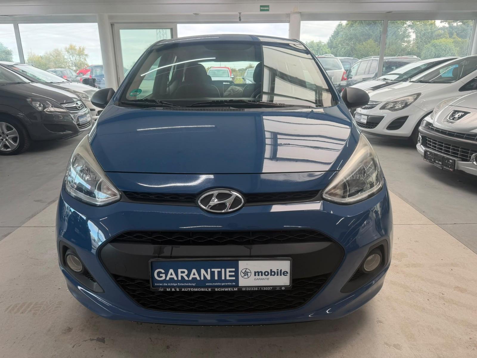 Hyundai i10 1.0 FIFA World Cup Edition