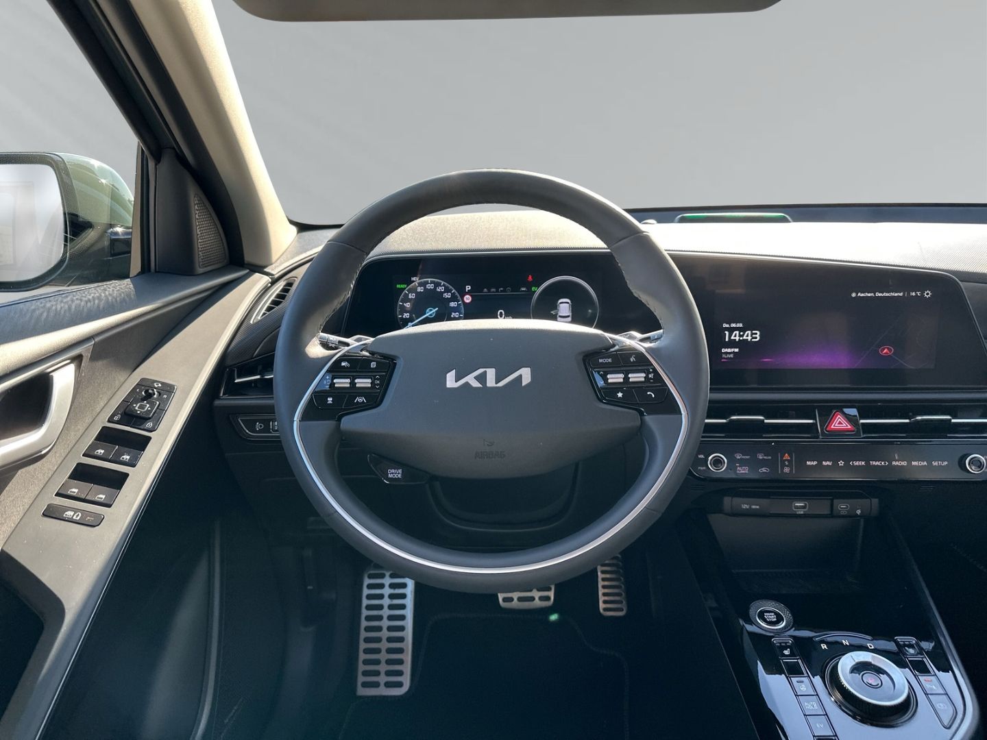 Fahrzeugabbildung Kia Niro NIRO 1.6 PHEV DCT SPI 18Z Navi digitales Co