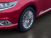 Mitsubishi Plug-in Hybrid Outlander 2.4 PHEV Top  4×4 KAMER - Image