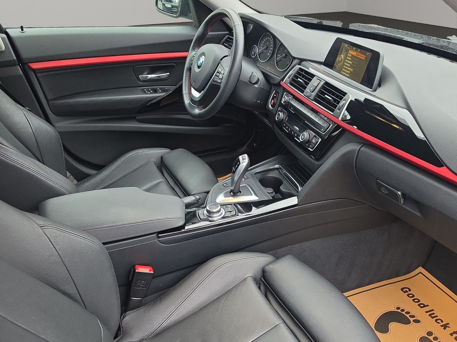 Fahrzeugabbildung BMW 320 3 Gran Turismo xDrive Sport Line Aus 1.Hand