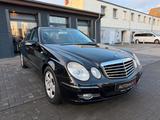 Mercedes-Benz E 220d LIMO. AVANGARDE/TEMPOMAT/SCHIEBEDACH - gebrauchte Mercedes-Benz E 220 aus dem Jahr 2008