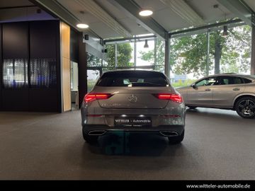 Mercedes CLA 200 Shooting Brake - 11