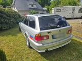 BMW 520i Touring - BMW 520 aus 2001: Kombi, 520i