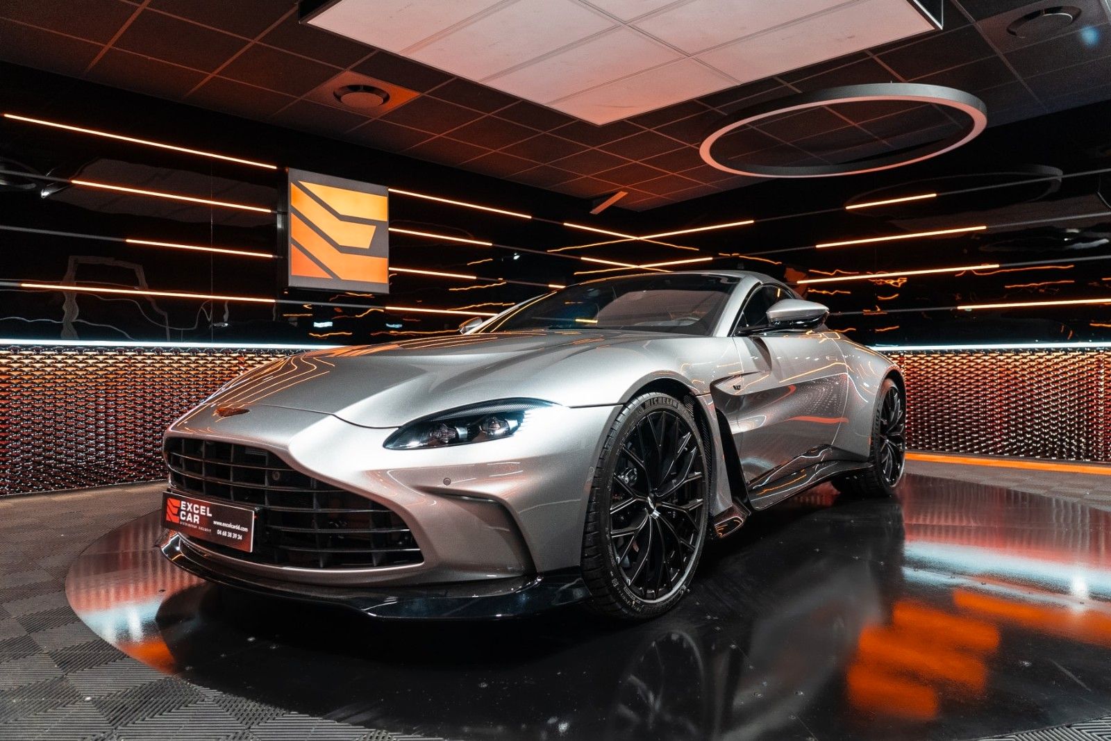 Aston Martin V12 Vantage Roadster*1/254*VAT Deductible imagem 2
