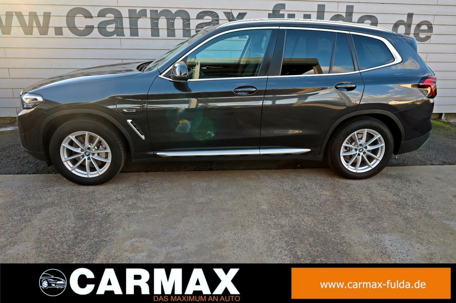 Fahrzeugabbildung BMW X3 xDrive 30e Facelift! Leder,Navi,LED,SH,PDC,Ka