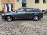 Audi A6 4.2 quattro - Top gepflegt, selten - Audi A6 aus 2005: Kombi