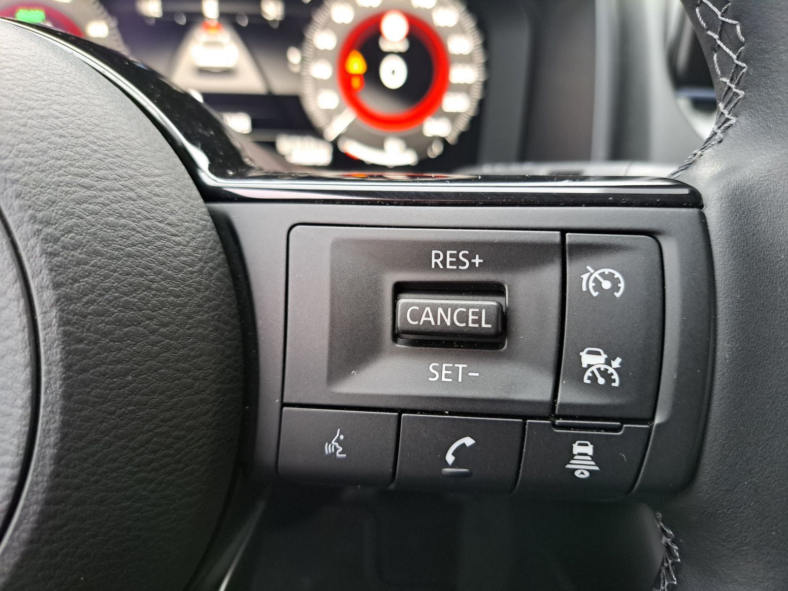 Fahrzeugabbildung Nissan Qashqai 1.5 VC-T e-POWER N-Connecta Winter Busin