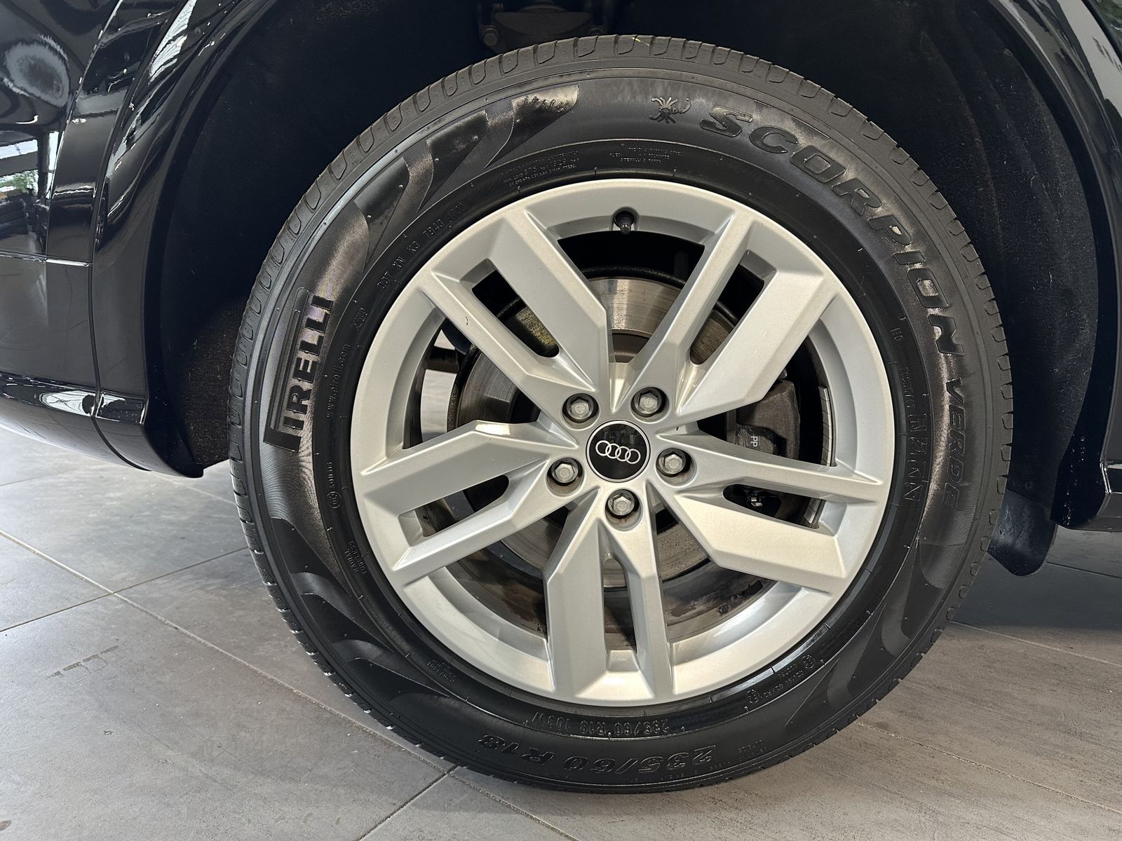 Fahrzeugabbildung Audi Q5 50 TFSI e Qu S-Line NAV+LED+AHK+ACC+KAM+VCOCK
