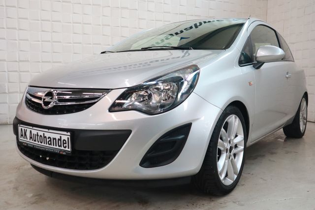 Opel Corsa D Active Klima Tempomat SHZ PDC 8-fach USB