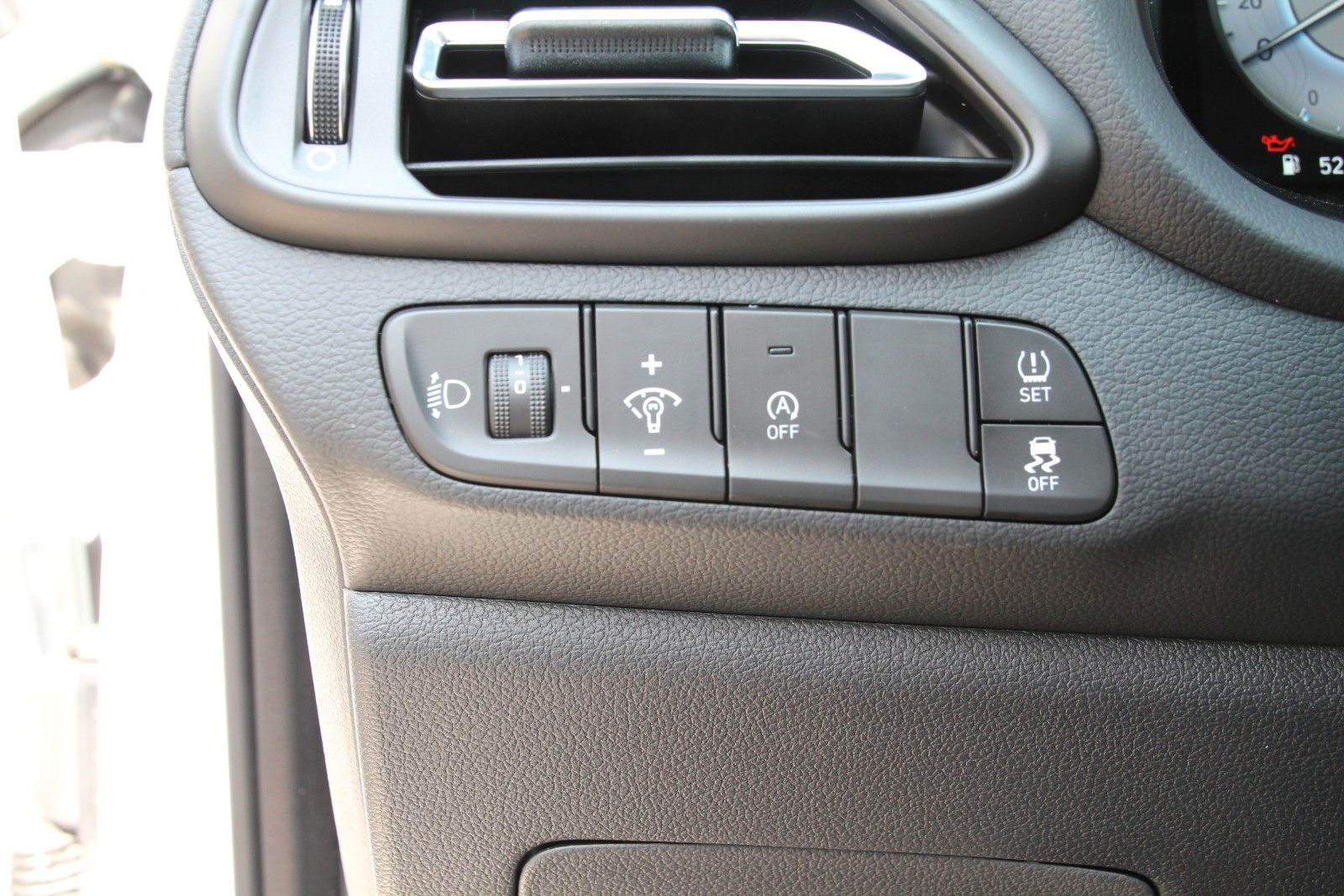 Fahrzeugabbildung Hyundai i30 1.5 DPI GO!