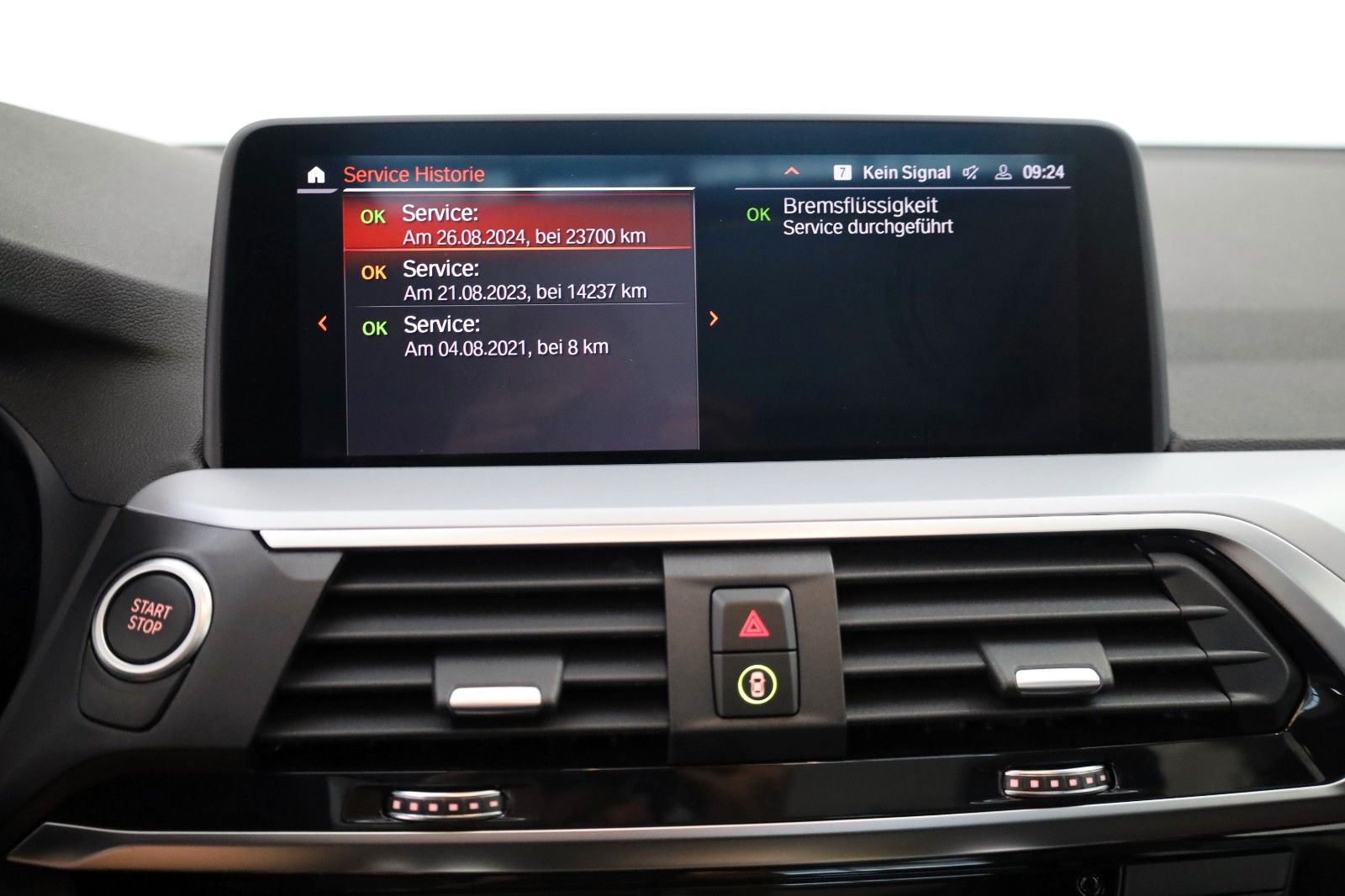 Fahrzeugabbildung BMW X3 xDrive 30e Advantage,Leder,Navi,Kamera,PanoD.