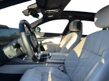 2022 BMW I7 — фото 7