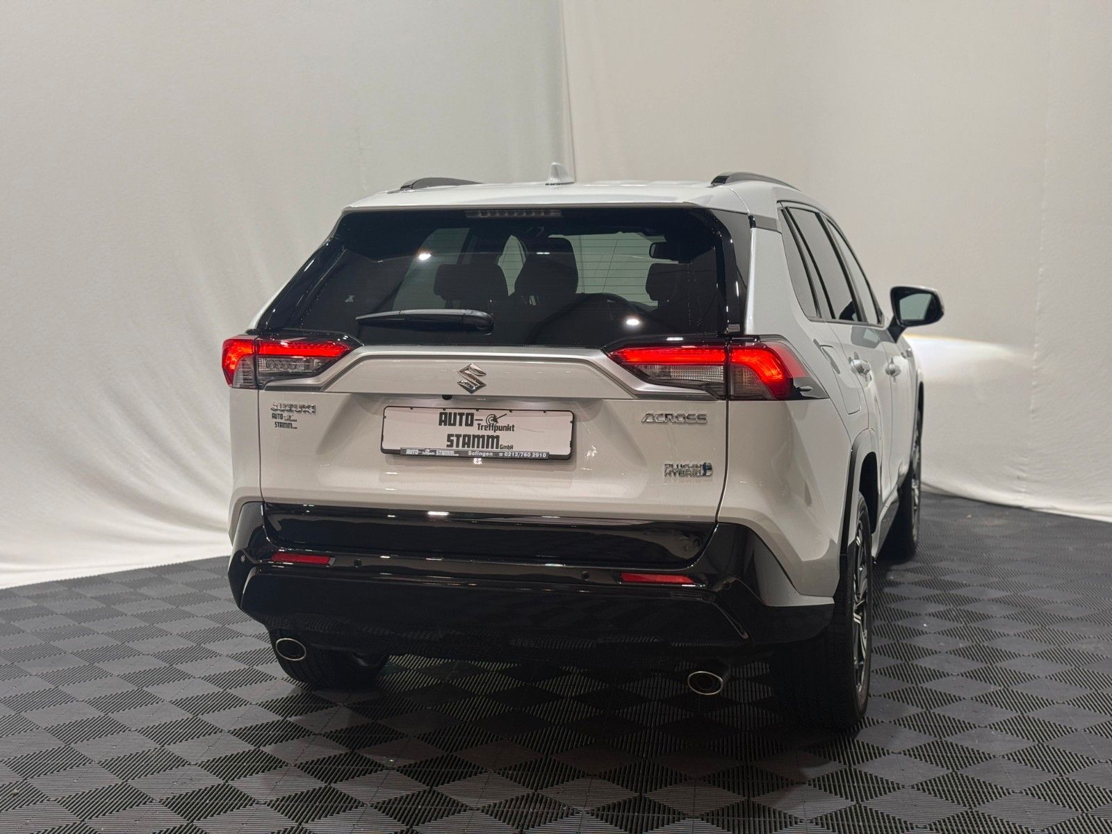 Fahrzeugabbildung Suzuki Across 2.5 Plug-In Hybrid Comfort+ E-Four