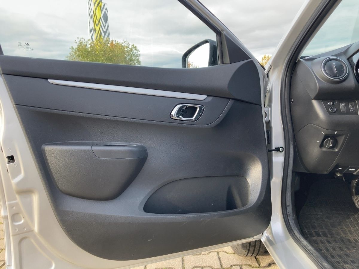 Dacia Spring - Bild 5