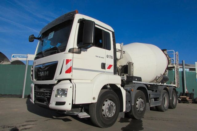 MAN TGS 32.420 8x4 BB - LIEBHERR 9 m³ - Nr.: 057